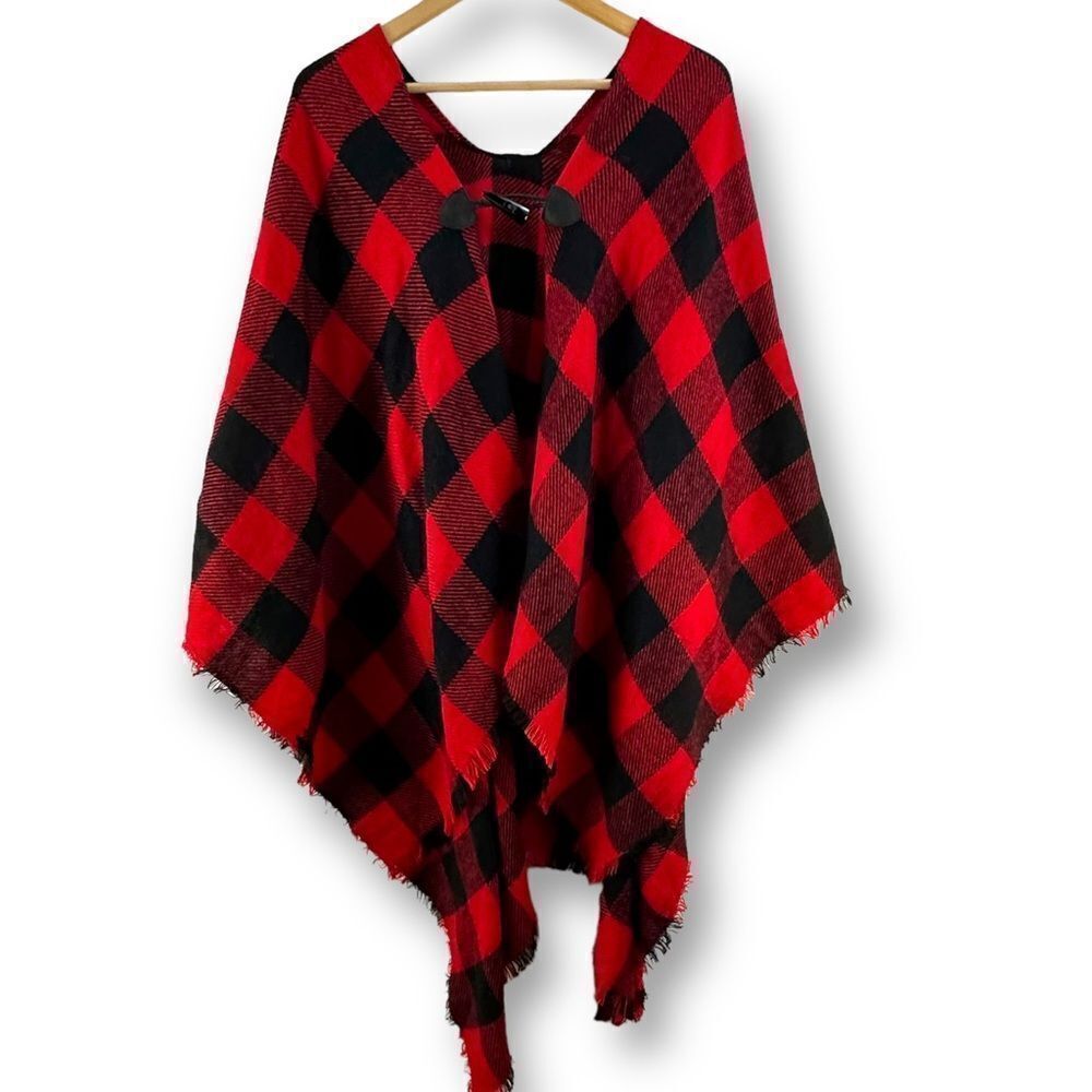 Just Cozy red and black plaid‎ acrylic poncho NWT one size fits all